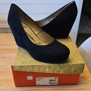 Kenneth Cole Women's Black Suede Wedges